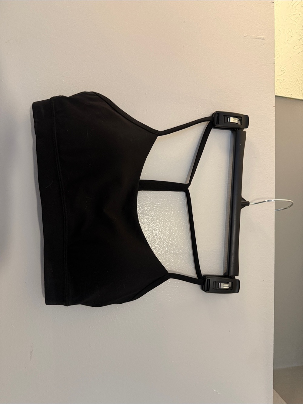 Source Unknown Black Strappy Crop Bralette